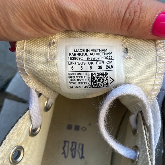 Converse sneakers - Picture 3 of 5